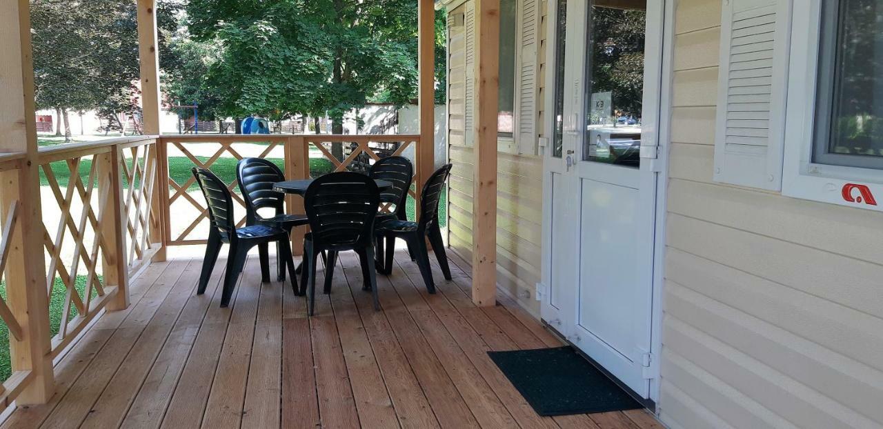 Mobile Homes And Apartment - Terme Catez Catez ob Savi Εξωτερικό φωτογραφία