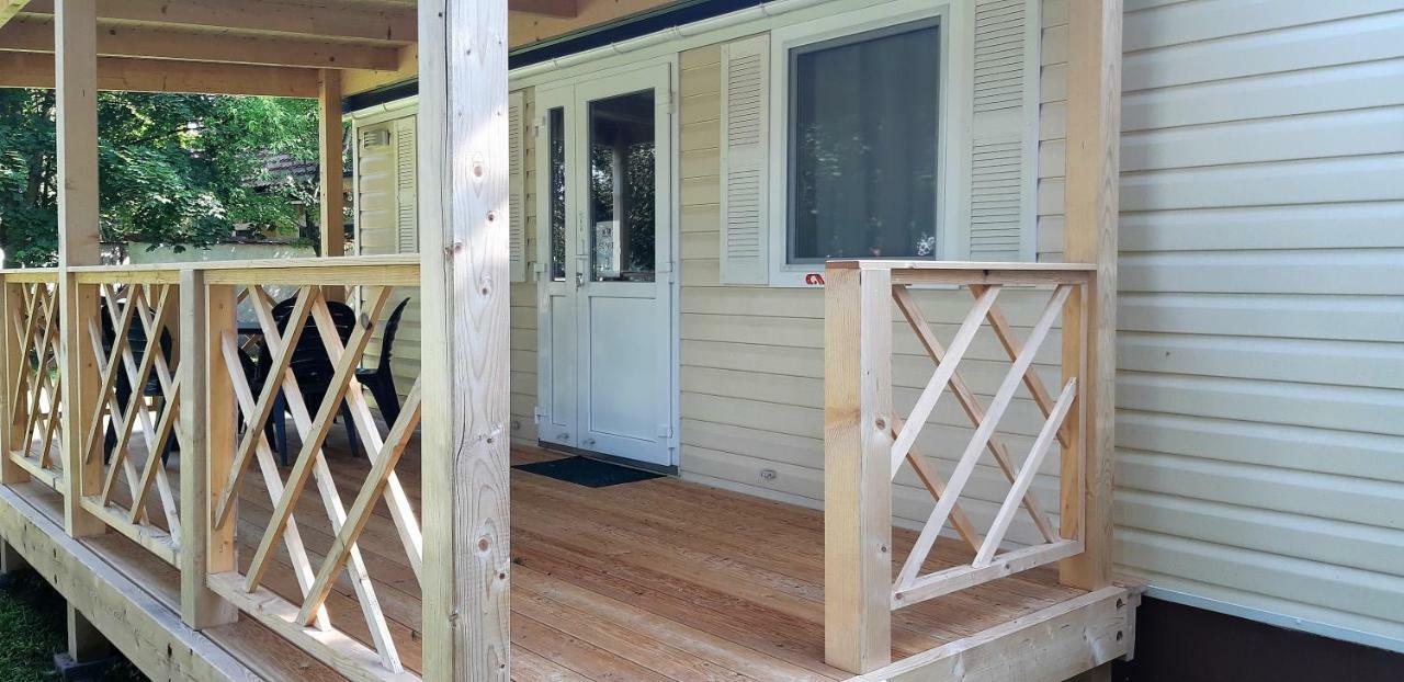 Mobile Homes And Apartment - Terme Catez Catez ob Savi Εξωτερικό φωτογραφία